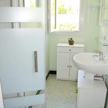 Hébergement de vacances Maison de 3 chambres avec jardin amenage et wifi a Rouffignac Saint Cernin de Reilhac *