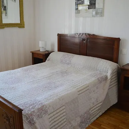 Maison de 3 chambres avec jardin amenage et wifi a Rouffignac Saint Cernin de Reilhac Hébergement de vacances *